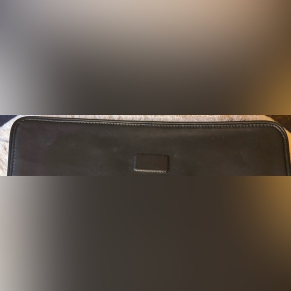 TORY BURCH REVA TWEED BAG/CLUTCH - Pre Owned - Great Condition - Picture 14 of 14